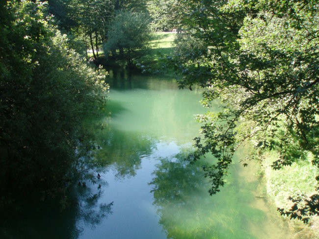 Najini sprehodi - foto povečava