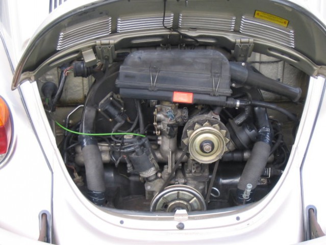 VW 1,6l Sedan - foto