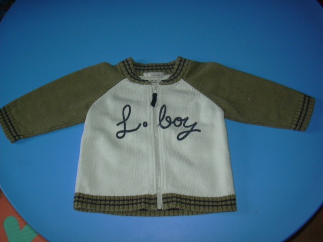 Jopica H&M št 74 (vednar večja, mi smo jo nosili kot 80)...4eur