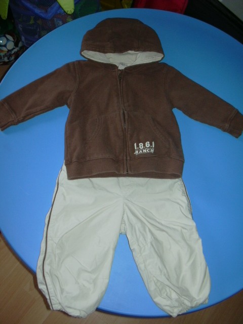 H&M komplet (skoraj nič nošen)...št.86...10eur 