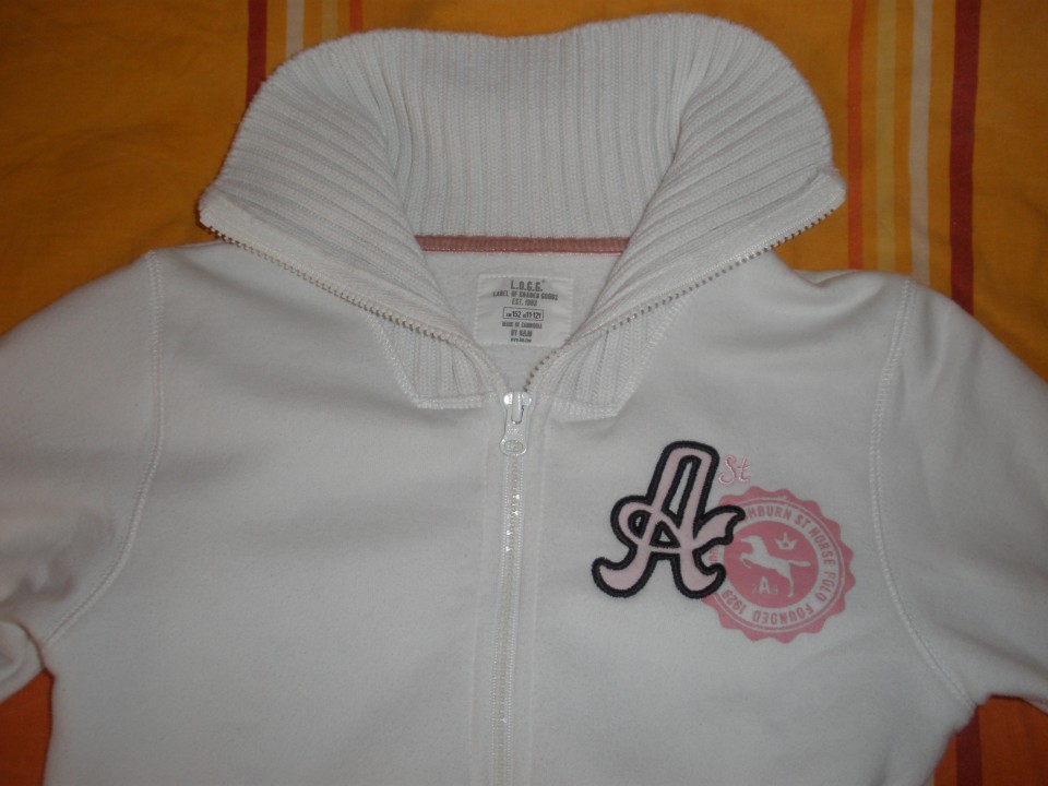 jopica bližje...meni je žal preozka :((