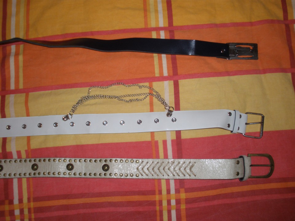 ženski pasovi...skupaj 3eur