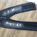 Replay jeans hlace 32/34...60eur (nove cca 200)