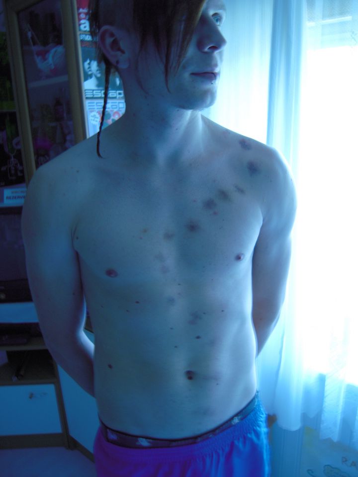 Om nom nom :3 - foto povečava