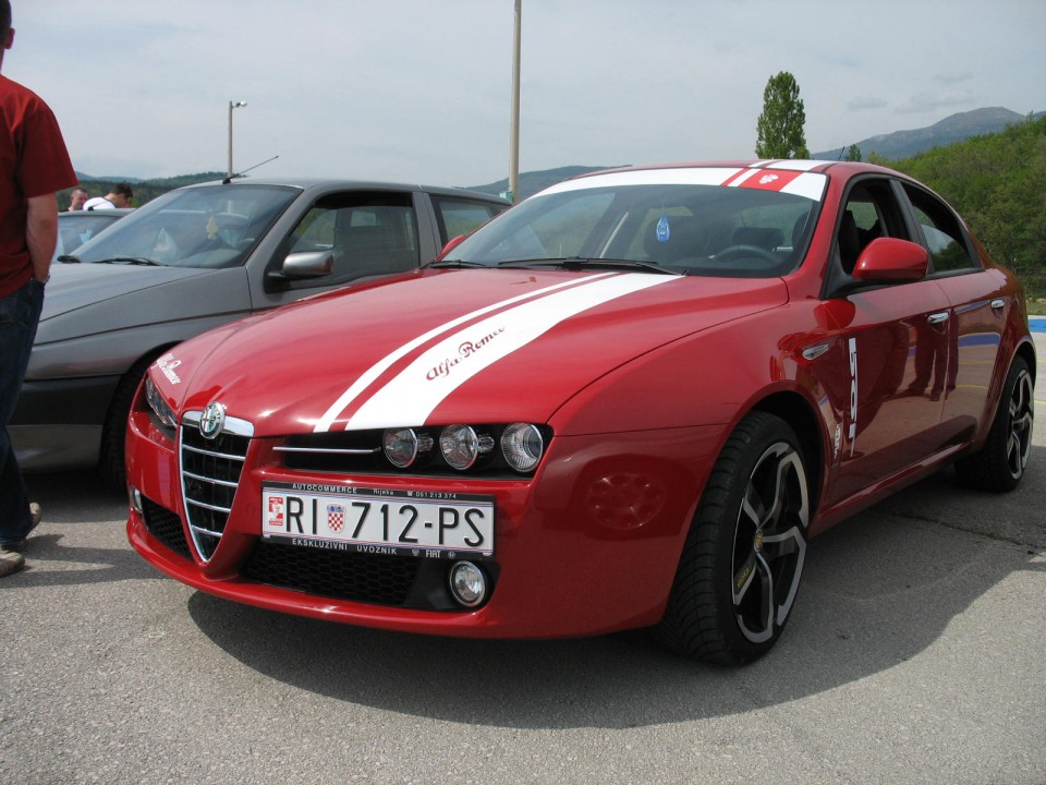 Grobnik 26.4. 2009 Alfa meeting in Slovenski  - foto povečava