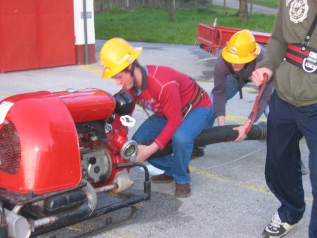 PRIPRAVE NA TEKMOVANJE 2008 - člani in članic - foto