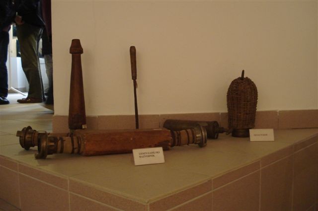 Leseni trojaki iz začetka prejšnjega stoletja