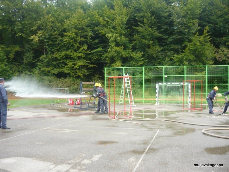 Izvajanje vaje na tekmovanju, september 2009 - foto povečava