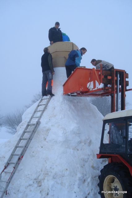 Snežak na Muljavi, januar 2010 - foto
