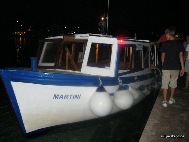 vodni taxi do mesta Korčula
