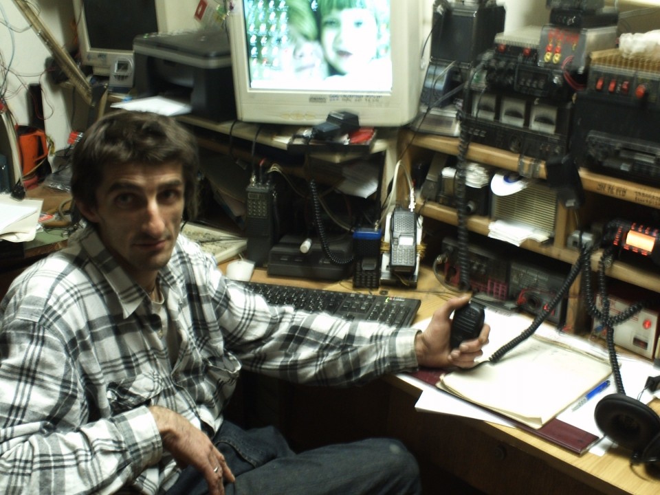 Na začetku da se predstavim za vse tiste ki me še ne poznate.
moj znak je s50al
Podlesni