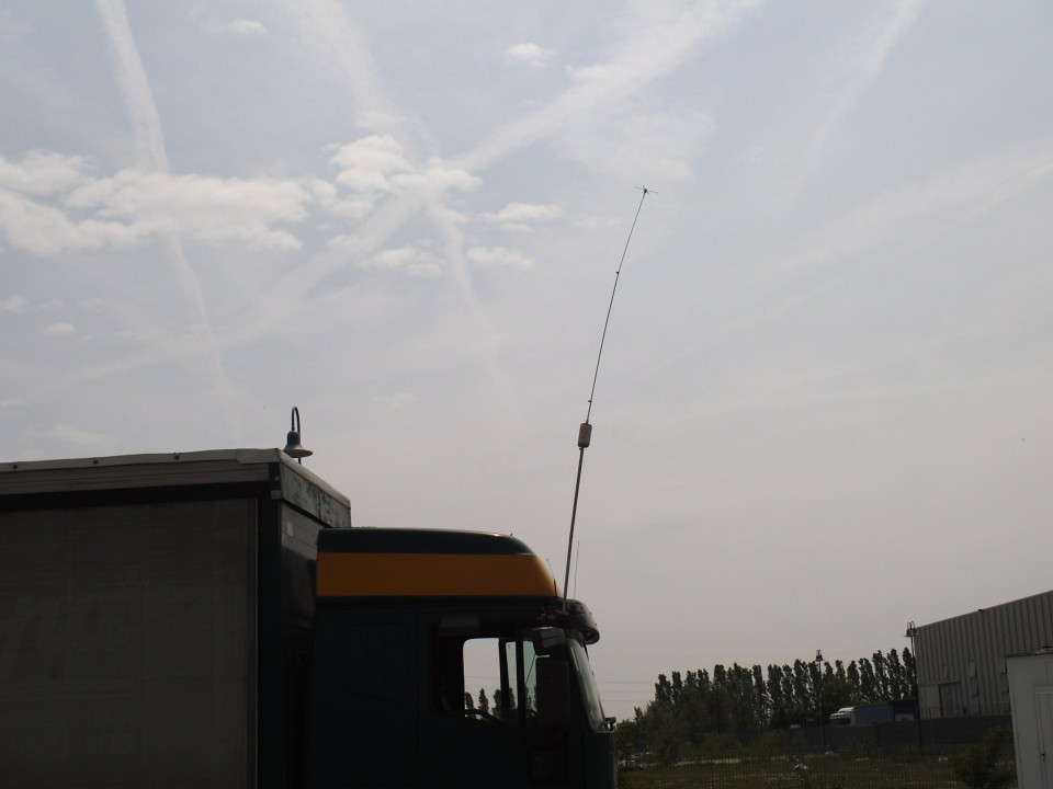 S50AL-kv mobil antenna 2 - foto povečava