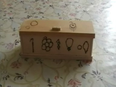 Škatlica za nakit od Adrijane.