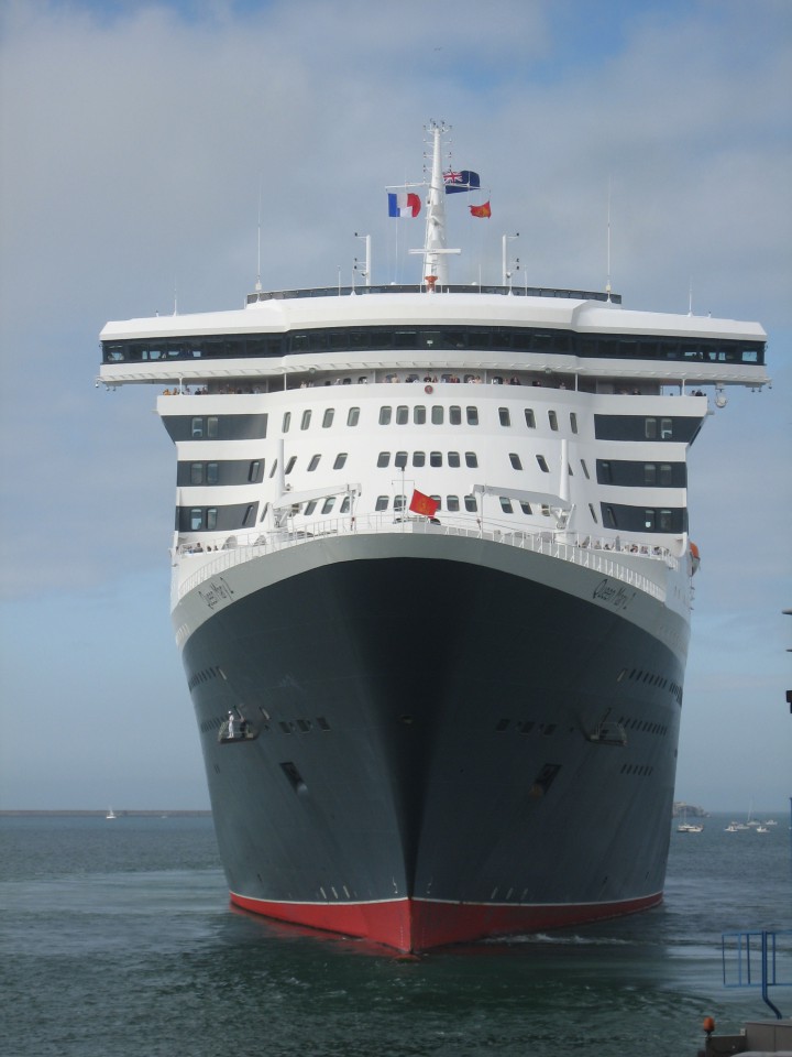 Queen Mary 2