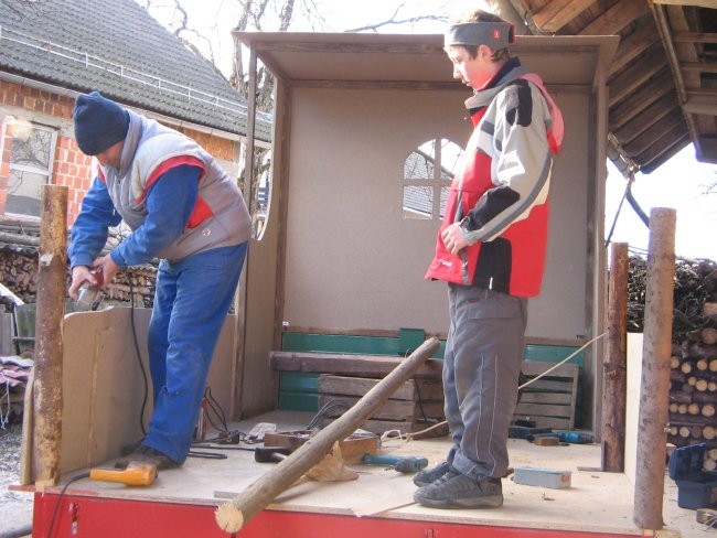 desno Luka Kordež
