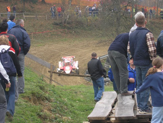 30.10.05 - Avtokros Tunjice  - foto povečava