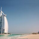to mi je pa nancy puslala.uno kao na wodi ja burj al-arab desno kao na kopnm je pa jumeira