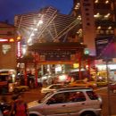 Kuala Lumpur, ulica Petaling, osrednji del china town-a. Pravzaprav gre za pokrito tržnico