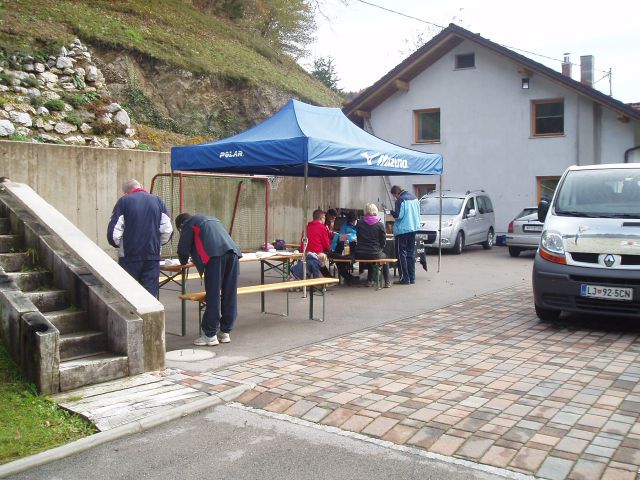 9. gorski tek na Polhograjsko Grmado, 2012 - foto