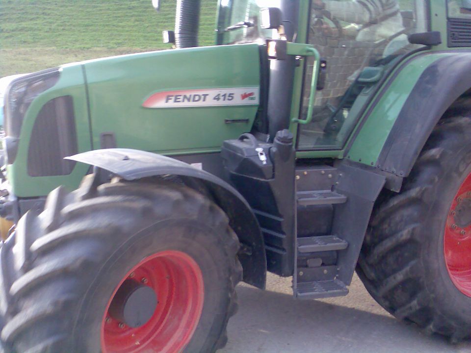 Fendt 415,820 - foto povečava