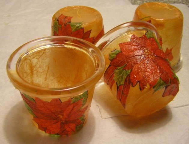 Svečniki za čajne lučke - kupljeni v Hrastniku po 120 sit