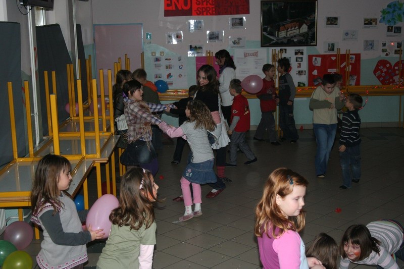 Srčkov ples (februar 09) - foto povečava