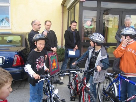 Predaja koles (2005/2006) - foto povečava