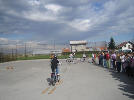 Predaja koles (2005/2006) - foto povečava