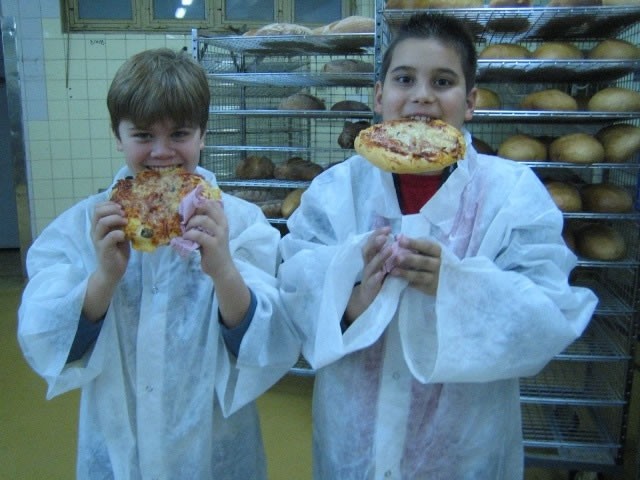 V pekarni (2005/2006) - foto povečava