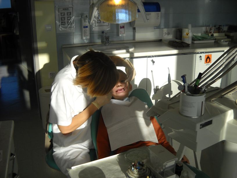 Pri zobozdravniku (1. razred) - foto povečava