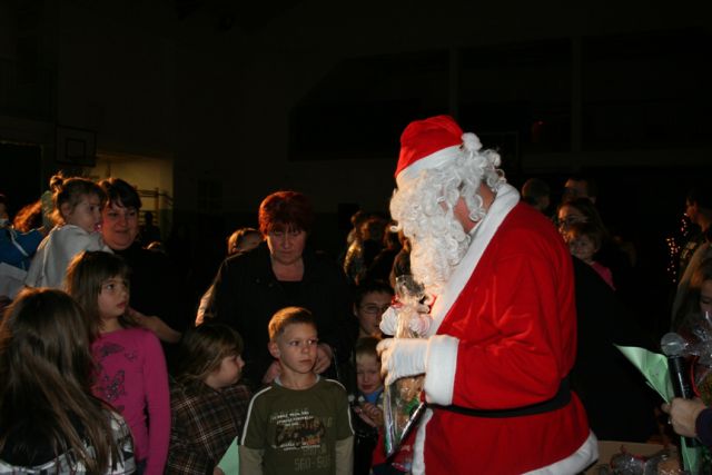 Obdarovanje predšolskih otrok (dec 2009) - foto