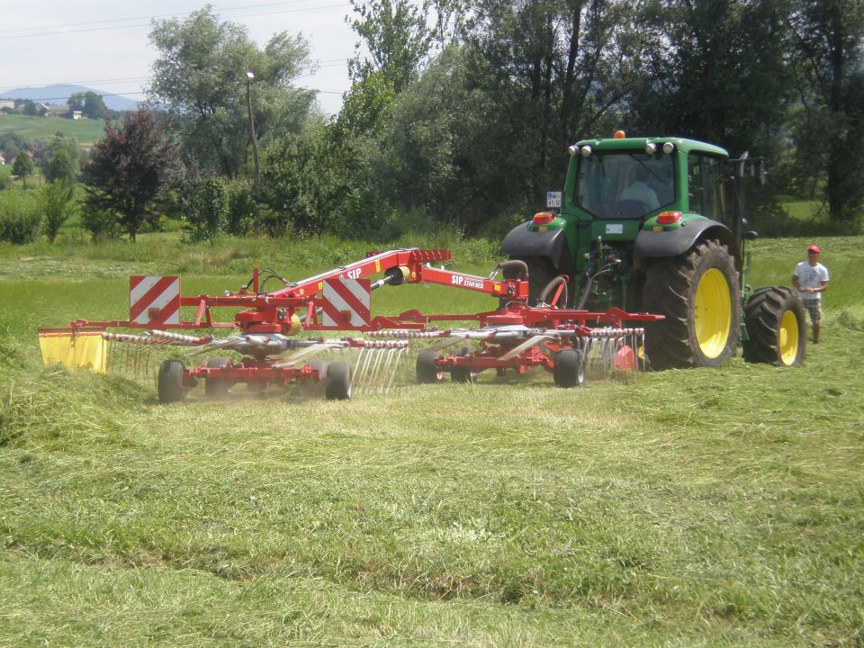 John Deere in Sip Šempeter - foto povečava