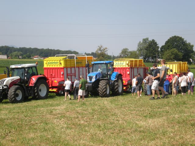 Demo Traktor forum - foto