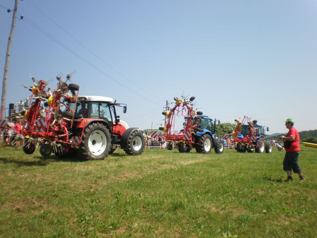 Demo Traktor forum - foto