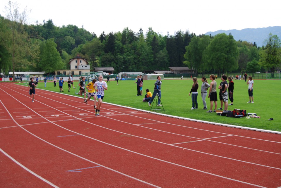 Atletsko tekmovanje na Bledu, 6. 5. 2009 - foto povečava