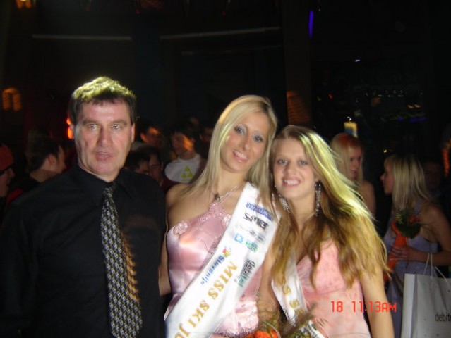 Miss ski jumping       MISS UNIVERZE2006 - foto