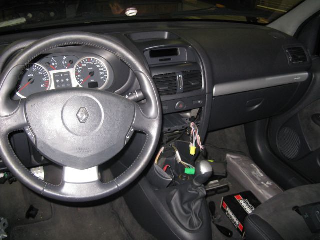 Renault Clio 2.0 16V Renault sport - foto