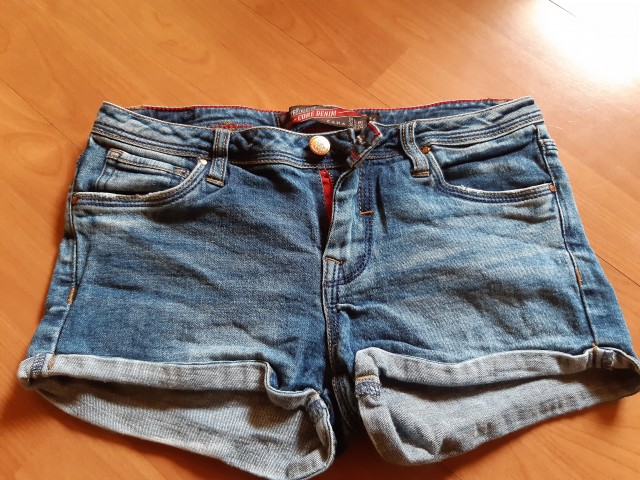 Jeans zara s, 3 eur