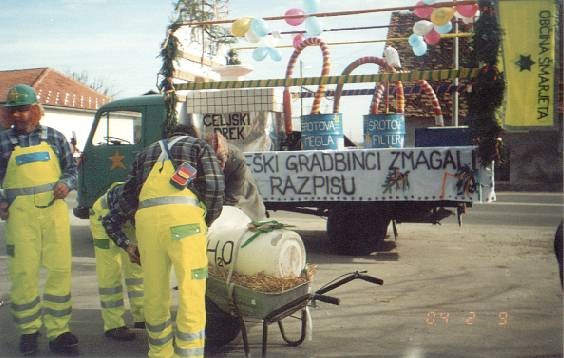 PUST
leta 2002 v
Občini 
Šmarjeta
Čistilna 
naprava