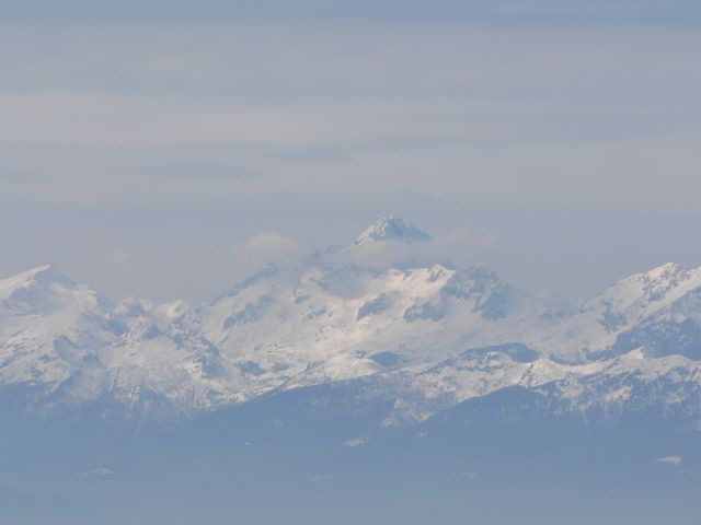 Tolsti vrh- kriška gora       27.2.2011 - foto