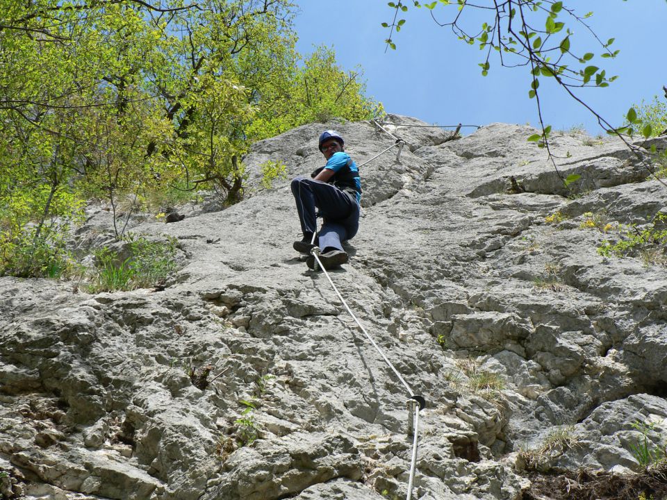 Gonžarjeva peč    12.4.2011 - foto povečava