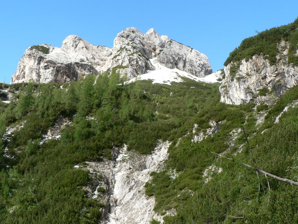 Krnička gora - matkova kopa    20.6.2011 - foto povečava