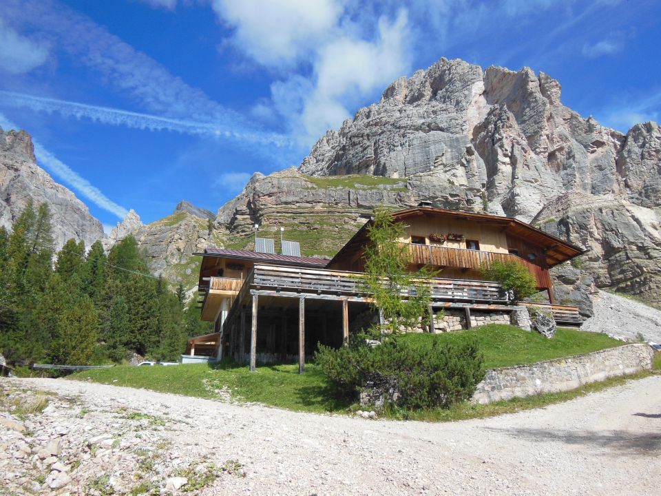 Tofana di rozes 3225m (fe. lipella) - foto povečava