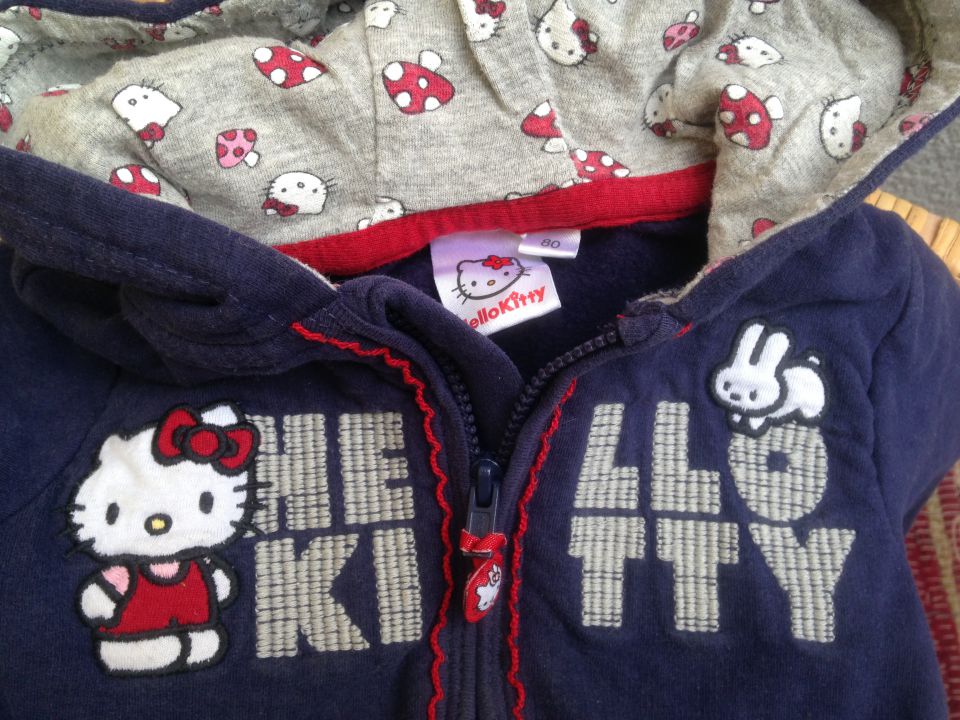Hello Kitty 80