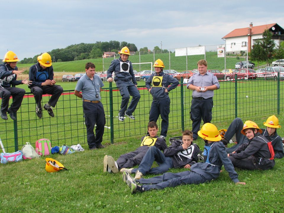 11. tekmovanje za pokal PGD Grajena - foto povečava