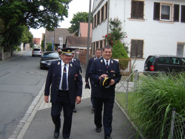 125.let gasilcev iz mesta Grossgründlach - foto