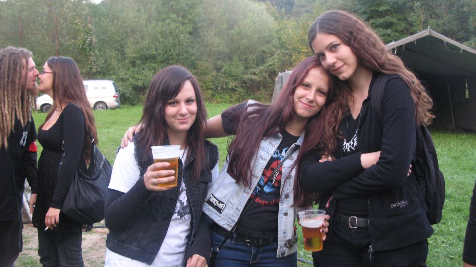 Metal kramp 2010 - foto povečava