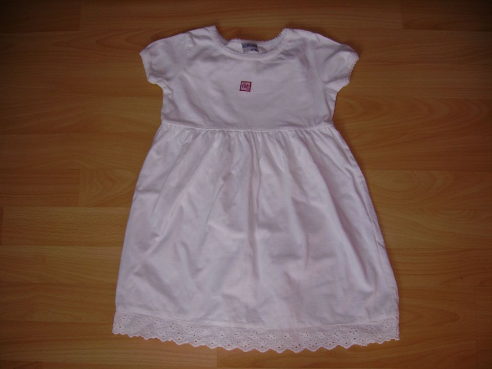 oblekica DISNIY v 92 cena 6 eur oblečena 2-3 krat za na lepo - bela barva