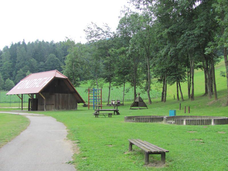 Ivarčko jezero