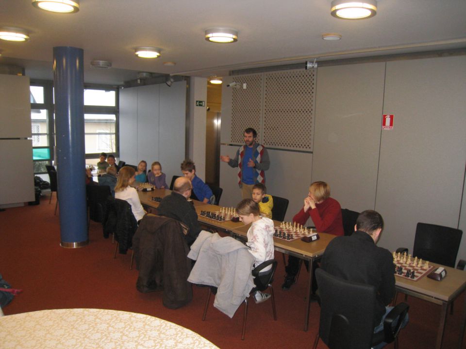 šah občinska liga 2013 poskusni - foto povečava